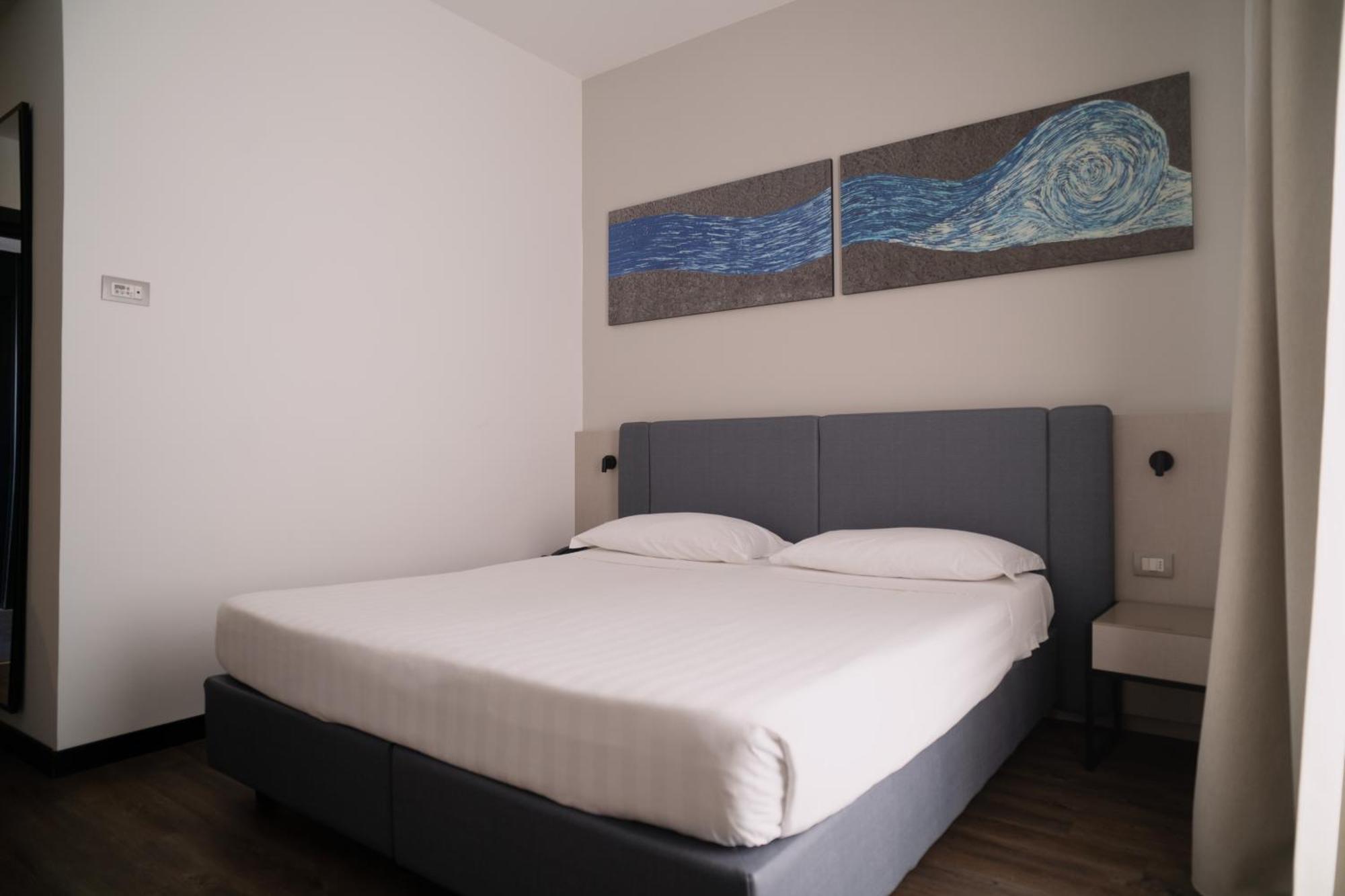 Montesilvano Marina Sea Lion Hotel מראה חיצוני תמונה